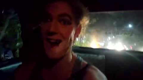 sissysubjess online show from November 1, 5:50 am