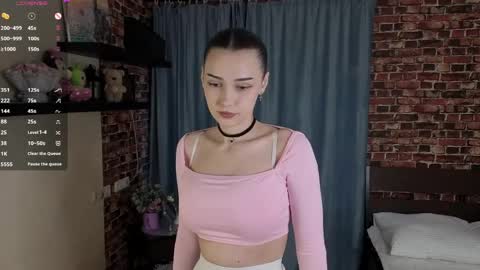 Lilly online show from March 29, 12:07 pm