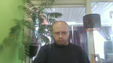 sixten113 online show from February 11, 9:13 am