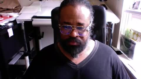 Snapshot of siyah_sakal chatting on January 1, 6:16 pm siyah_sakal online show from January 1, 6:16 pm