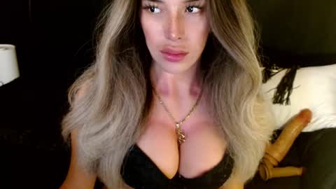 Cassie online show from June 25, 5:12 am