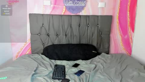 Skarleth online show from January 17, 12:14 pm