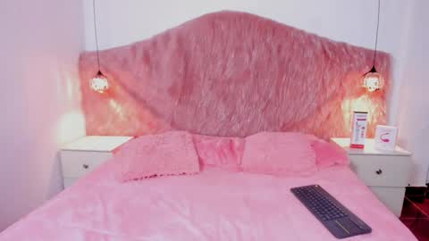 skarletruiz online show from October 17, 11:53 pm