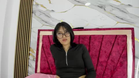 skaylar_95_mylove online show from October 2, 4:00 am