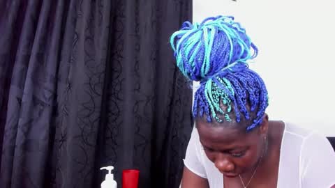 Skay Sanchez   online show from March 1, 11:04 pm