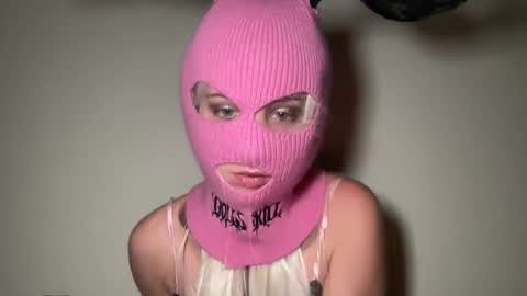 skibunni69xo online show from September 18, 1:20 am