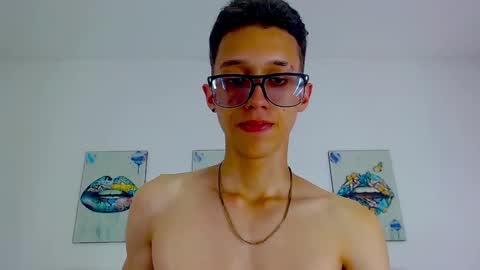 Snapshot of skinny_bigcock20 chatting on February 27, 8:20 pm skinny_bigcock20 online show from February 27, 8:20 pm