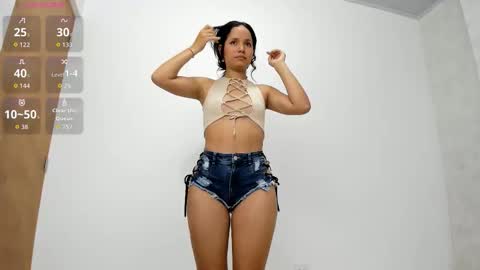 Isabela online show from October 25, 12:04 pm