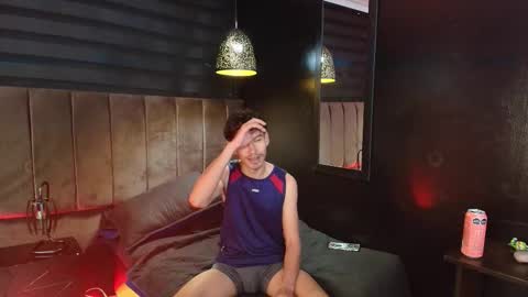 skinny jean  online show from March 19, 9:20 pm