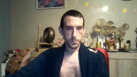 Snapshot of skinnybigcock2 chatting on September 21, 2:59 am SkinnyBigCock2 online show from September 21, 2:59 am