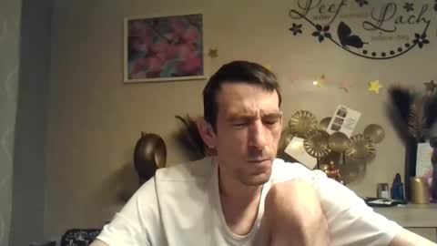 Snapshot of skinnybigcock2 chatting on January 9, 11:24 pm SkinnyBigCock2 online show from January 9, 11:24 pm