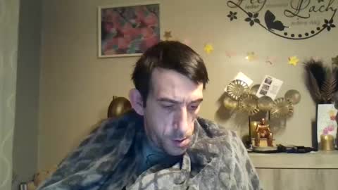 Snapshot of skinnybigcock2 chatting on February 8, 5:18 am SkinnyBigCock2 online show from February 8, 5:18 am