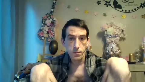 SkinnyBigCock2 online show from November 30, 8:21 am