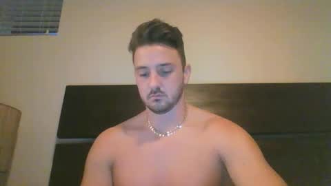 Snapshot of skinnyguylongdick1 chatting on February 28, 1:36 pm skinnyguylongdick1 online show from February 28, 1:36 pm