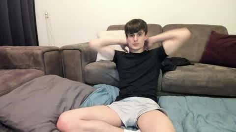 skinnyguywithbigd online show from April 15, 12:03 am