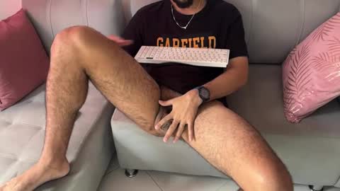 skinnylatin69 online show from January 16, 9:40 pm