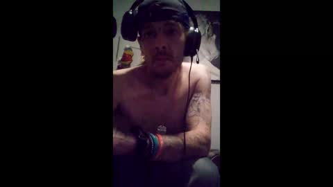 skitzothaklown86 online show from May 14, 9:07 am