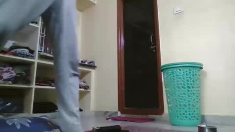 Indianslut1431 online show from October 18, 8:51 am