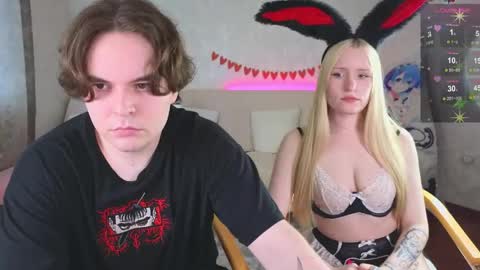 Ethan and Mona online show from June 5, 12:32 pm