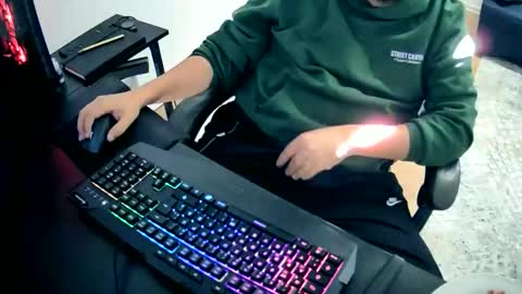 skullcandyyyy online show from April 9, 6:52 am