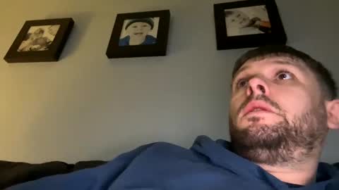 skuzzy25 online show from February 28, 7:26 am