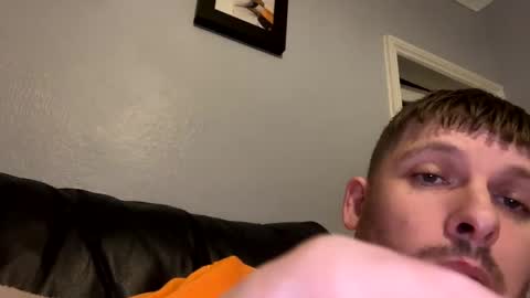 skuzzy25 online show from January 21, 10:51 pm