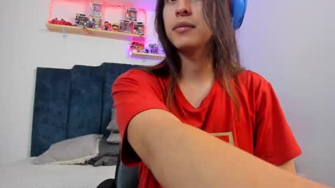 Snapshot of sky_liink chatting on January 28, 9:50 pm Santiago online show from January 28, 9:50 pm