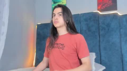 Snapshot of sky_liink chatting on October 26, 9:25 pm Santiago online show from October 26, 9:25 pm