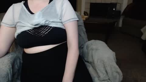 SKYLE   online show from April 5, 7:38 am