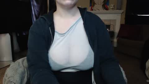 SKYLE   online show from March 15, 9:51 pm