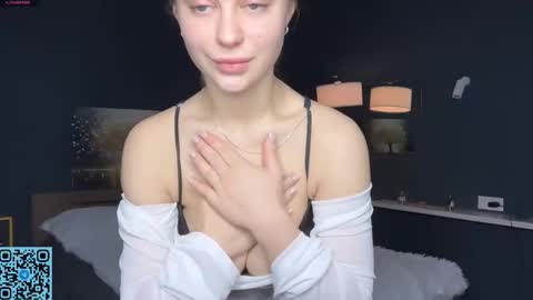 Skye online show from November 13, 7:33 am