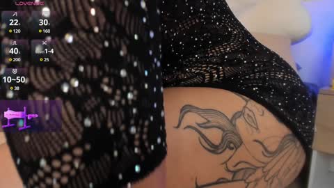    online show from February 4, 2:53 pm