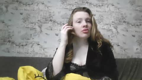 Skyler online show from February 22, 9:37 pm