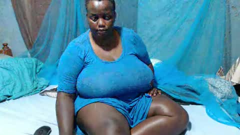 Snapshot of skylla07 chatting on March 9, 5:49 pm sheliah online show from March 9, 5:49 pm