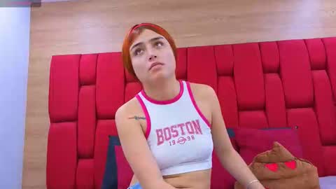 Skynny online show from November 12, 8:55 pm