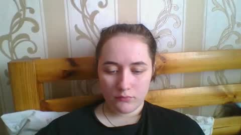 skyressie333 online show from January 9, 8:31 am