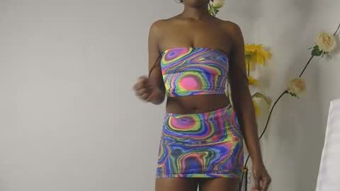 Bella online show from April 1, 3:51 am