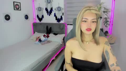 Alexandria my love online show from January 8, 10:59 pm