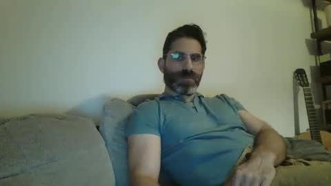 Snapshot of slavefuckfunhype chatting on December 26, 9:04 pm camboy online show from December 26, 9:04 pm