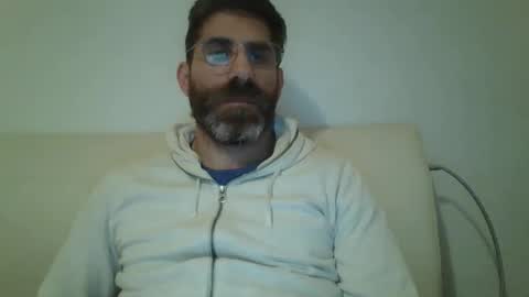 Snapshot of slavefuckfunhype chatting on January 1, 9:09 pm camboy online show from January 1, 9:09 pm