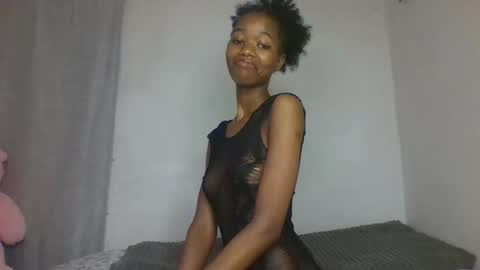 Snapshot of slaybby chatting on September 15, 9:16 pm Slaybby online show from September 15, 9:16 pm