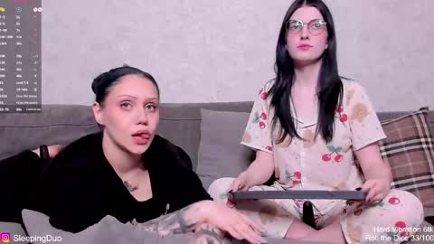 Hi We are Iva and Angela Nice to meet u 3 online show from May 6, 5:52 pm