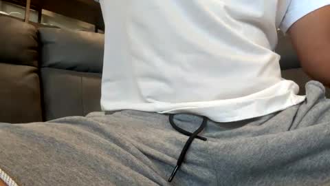 slick2285 online show from October 6, 8:48 pm