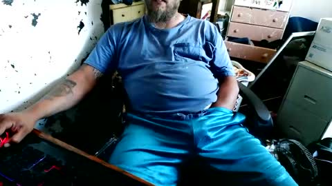 slickwill2391 online show from July 11, 6:00 pm