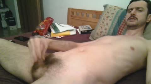 Snapshot of slim38 chatting on December 17, 4:56 am Alin online show from December 17, 4:56 am