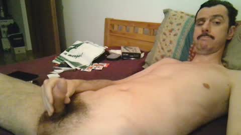 Snapshot of slim38 chatting on December 31, 10:34 pm Alin online show from December 31, 10:34 pm