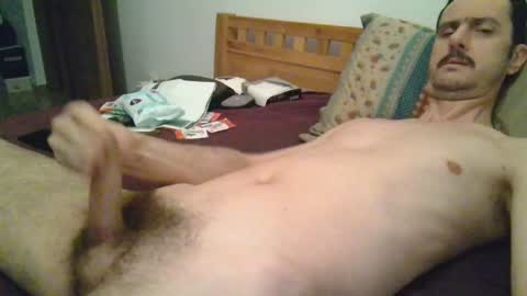 Snapshot of slim38 chatting on January 4, 6:41 am Alin online show from January 4, 6:41 am