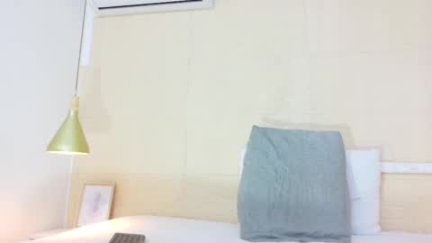 slim_chocobar18 online show from September 30, 2:05 pm