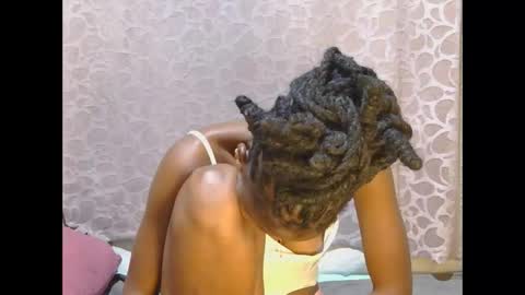 slim_girl01 online show from October 13, 3:47 pm