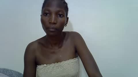 slim_kiteey online show from May 29, 8:51 pm
